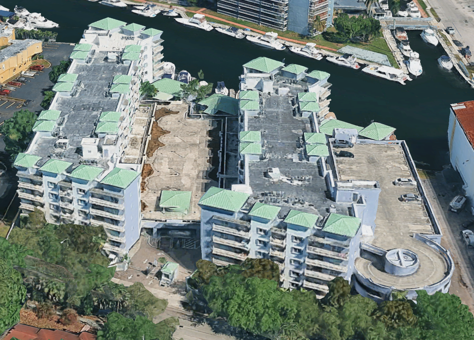 Google Earth 3D Aerial View of River Run South Twin Towers & Spiral Ramp